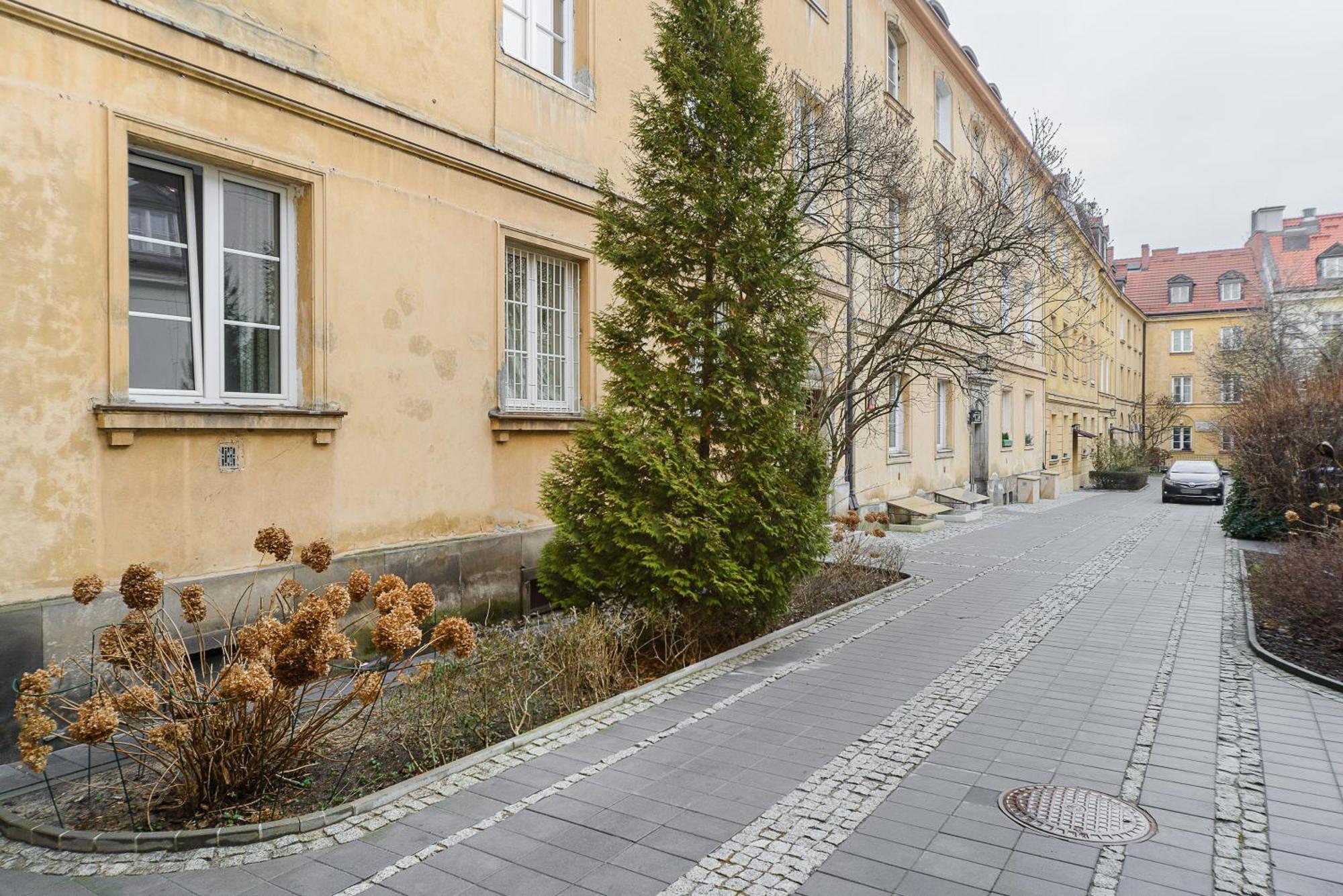 Miodowa Street P&O Serviced Apartments Варшава Экстерьер фото