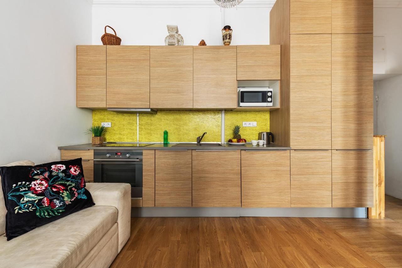 Miodowa Street P&O Serviced Apartments Варшава Экстерьер фото
